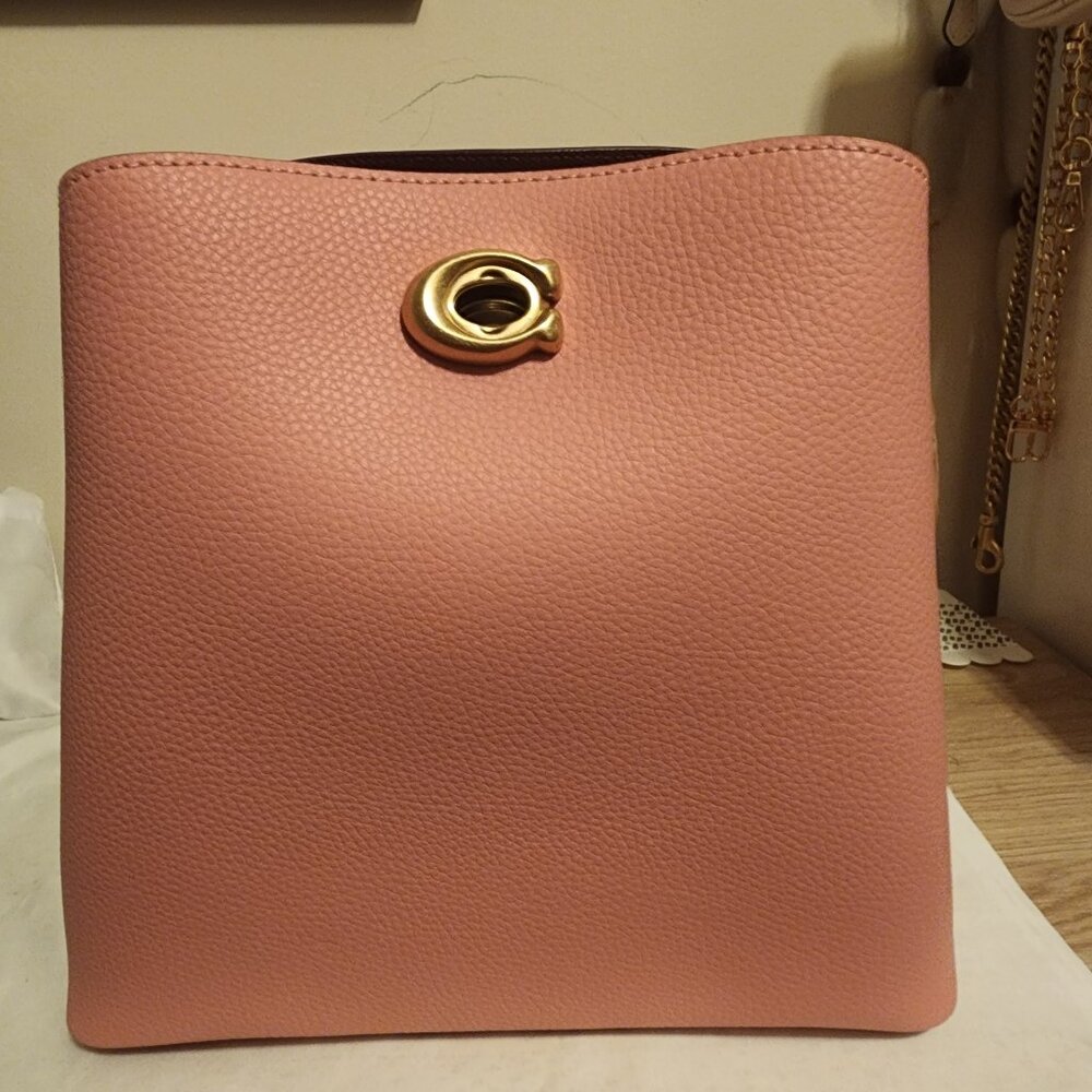 Coach Willow Bucket Bag Pink
